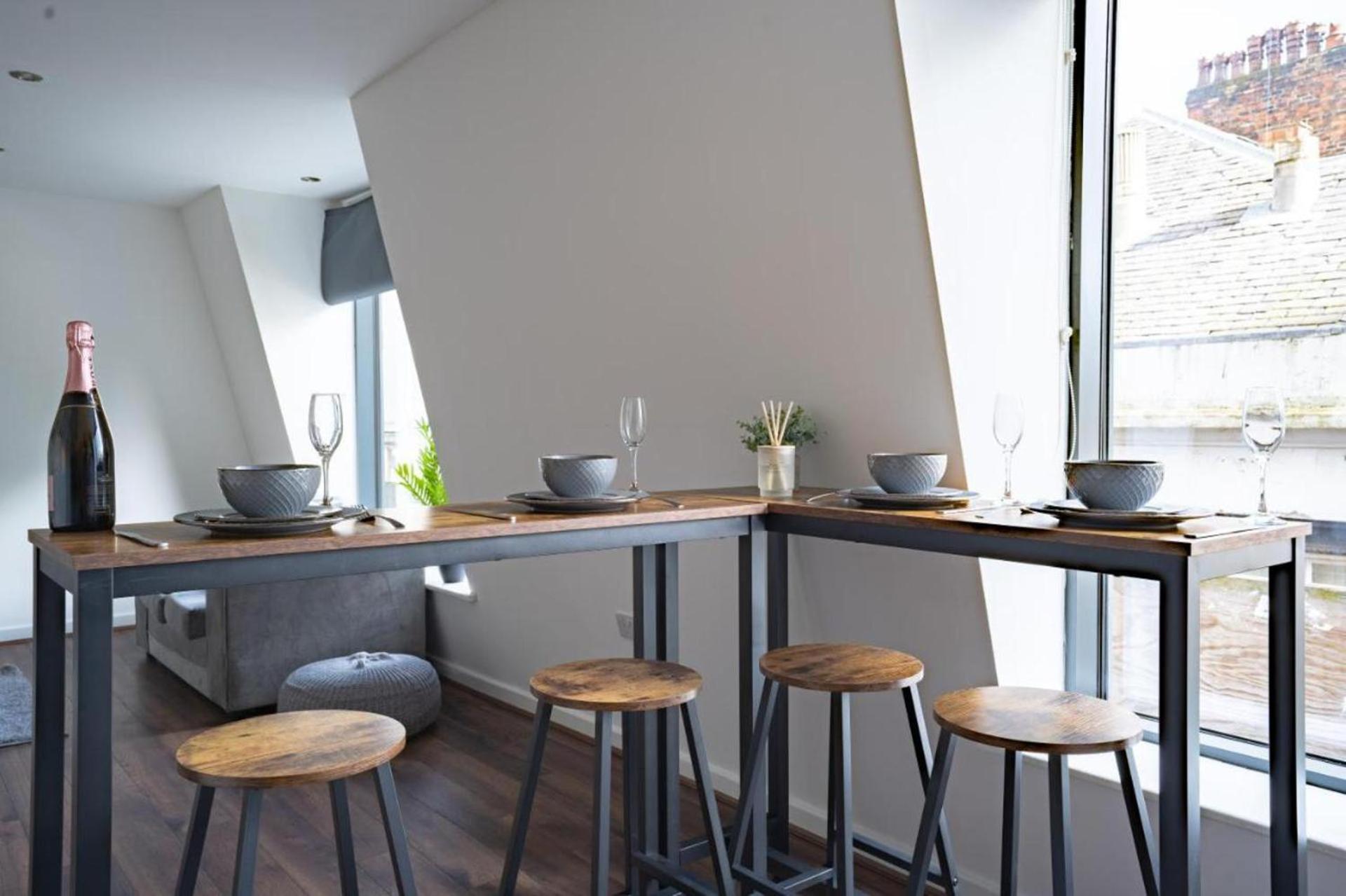 Apartment Lovely 2-bed In *